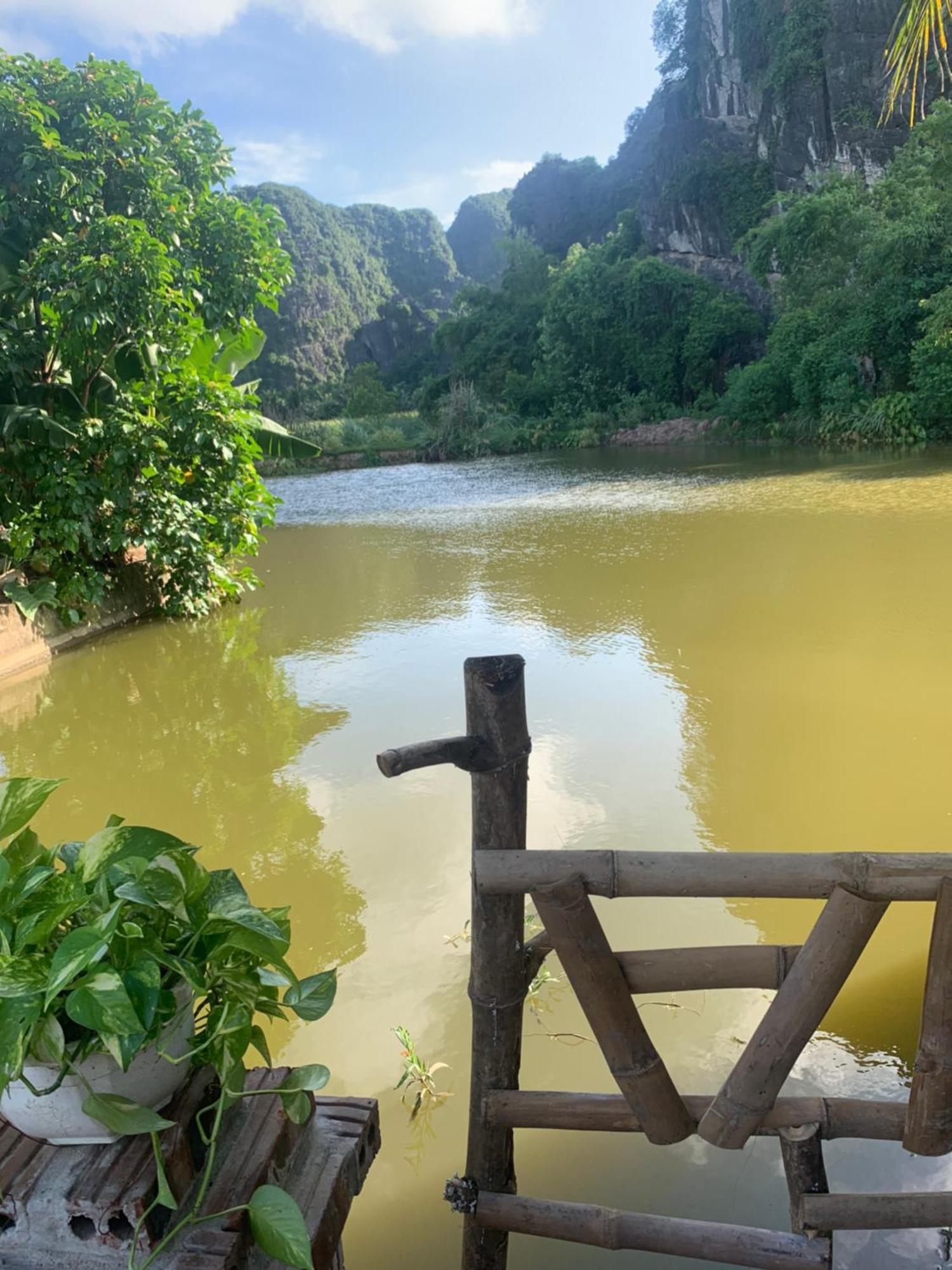 Peaceful Refuge Homestay นิญบิ่ญ ภายนอก รูปภาพ